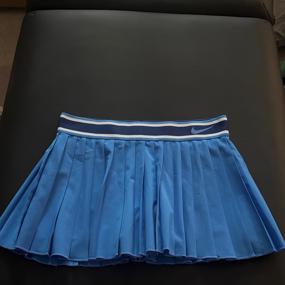 Nike Women's Blue Pleated Mini Skirt